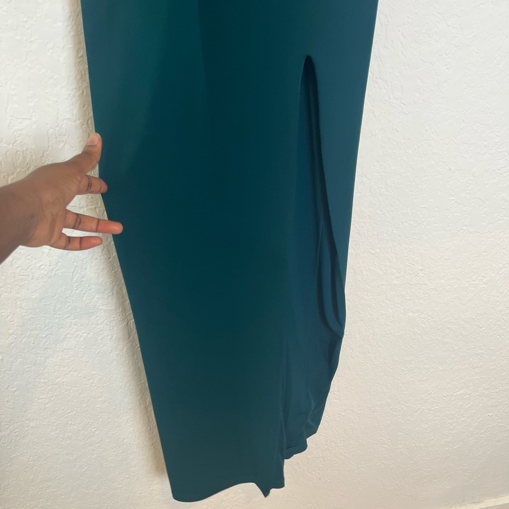 Nookie Lust One Shoulder Gown in Green - Picture 5 of 10